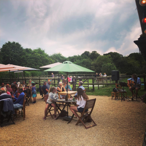 Home Farm Shop, Blandford Forum, DT11 8JW, luxury hampers, gifts, Dorset hamper, cafe, pizza