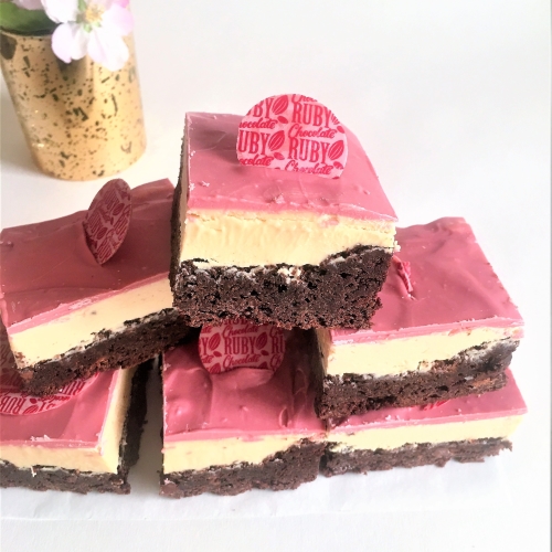Gourmet Ruby Chocolate & Champagne Brownies (Large Box of 6)