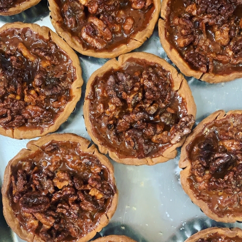 Salted Caramel Walnut Tart