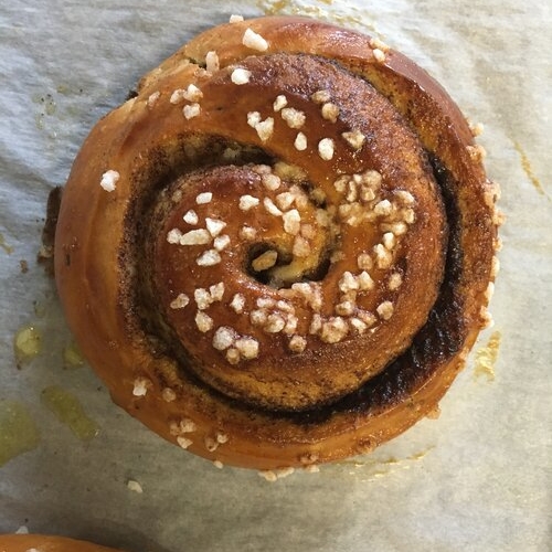 Electric Bakery Cinnamon Roll