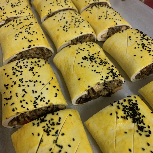 Mushroom, Sweet Potato & Hazelnut Puff Pastry Roll (vegan)
