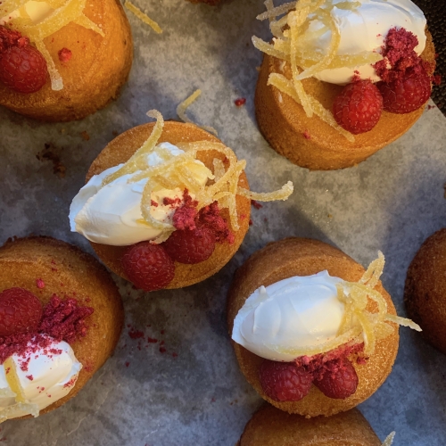 Gluten Free Lemon & Polenta Cake