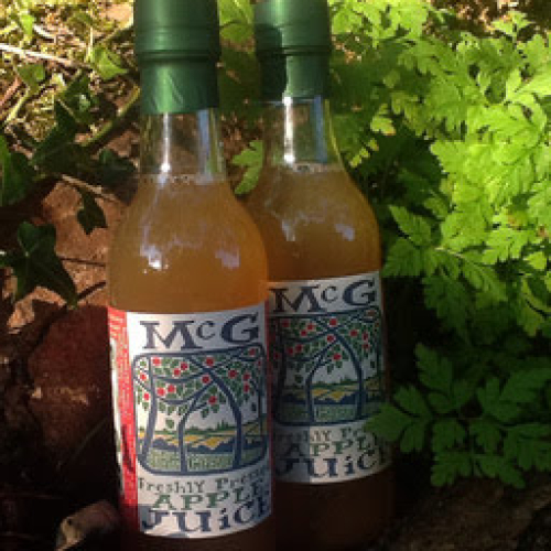Freshly Pressed Apple Juice