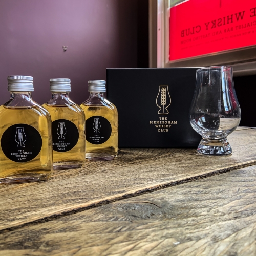 Whisky Flight :: Journey to the Centre Of Islay